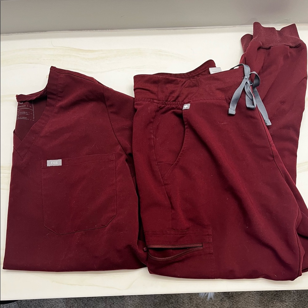 Womens figs size medium